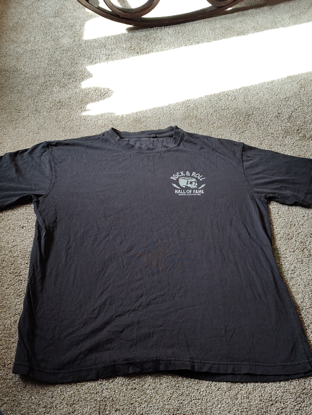 Rock And Roll Hall Of Fame T Shirt XL